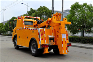 南海区高速路拖车费